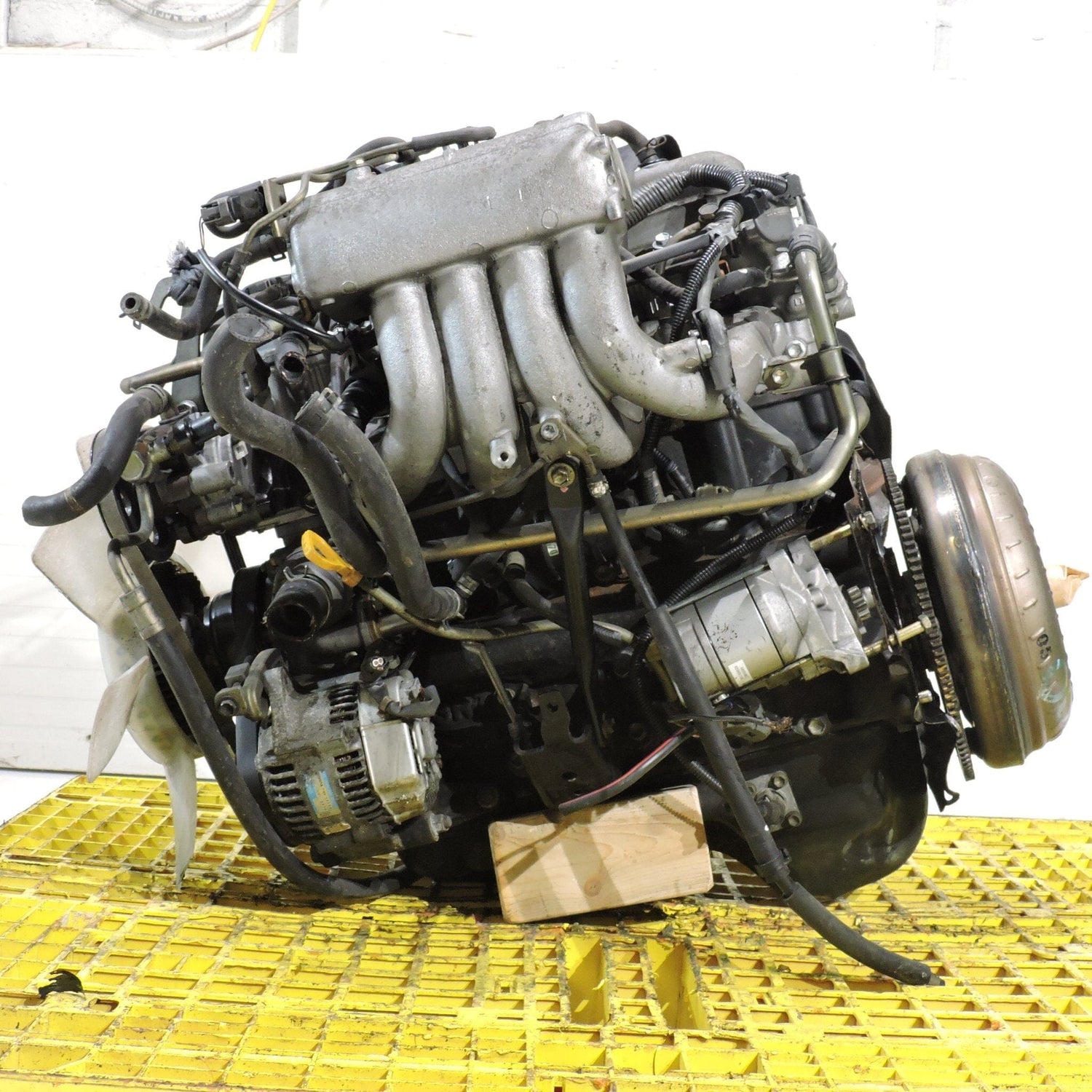 Toyota 4runner 1995-1996 2.7L Distributor Type JDM Engine - 3RZ-FE