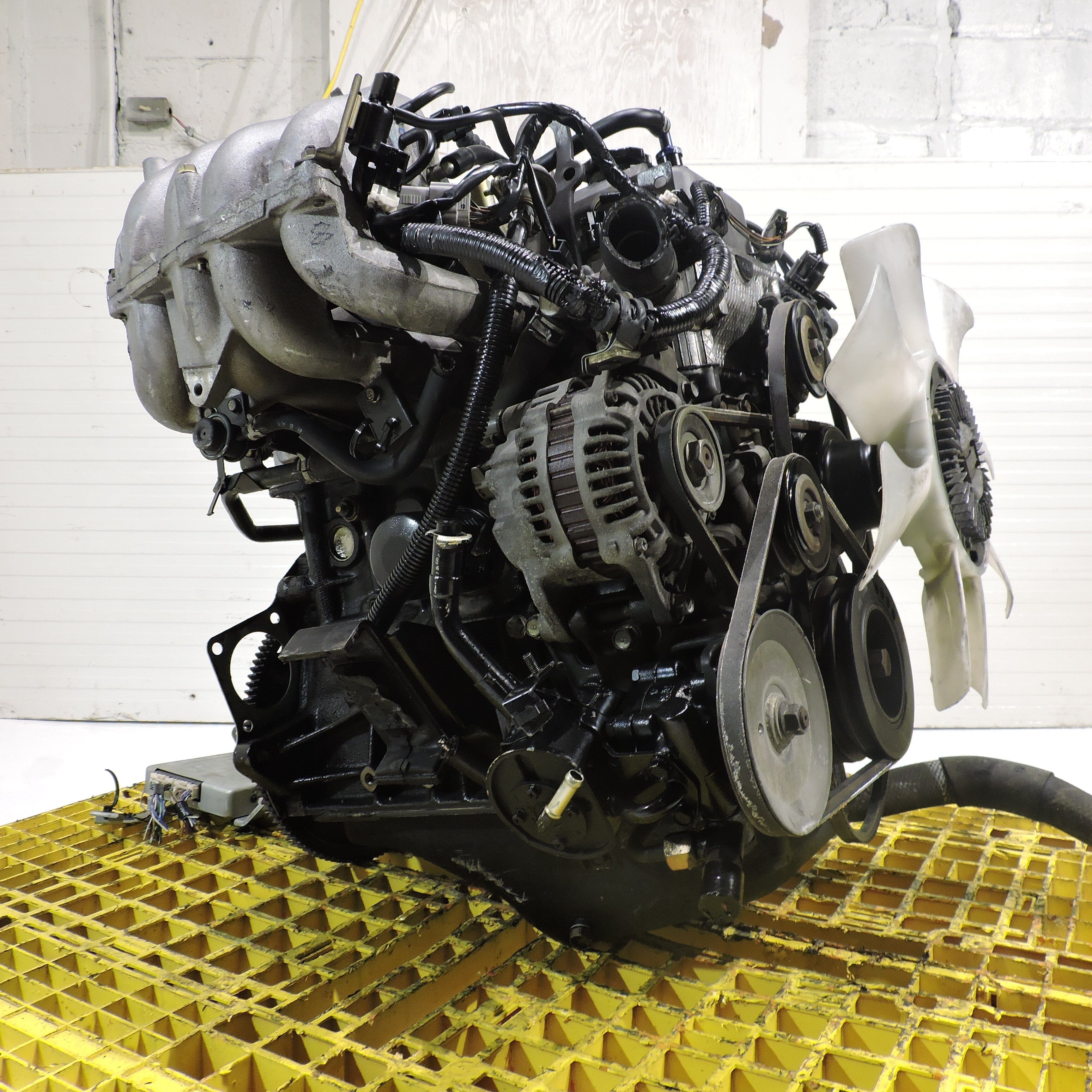 Mazda B2600 JDM Replacement For 2.6L Engine - G5