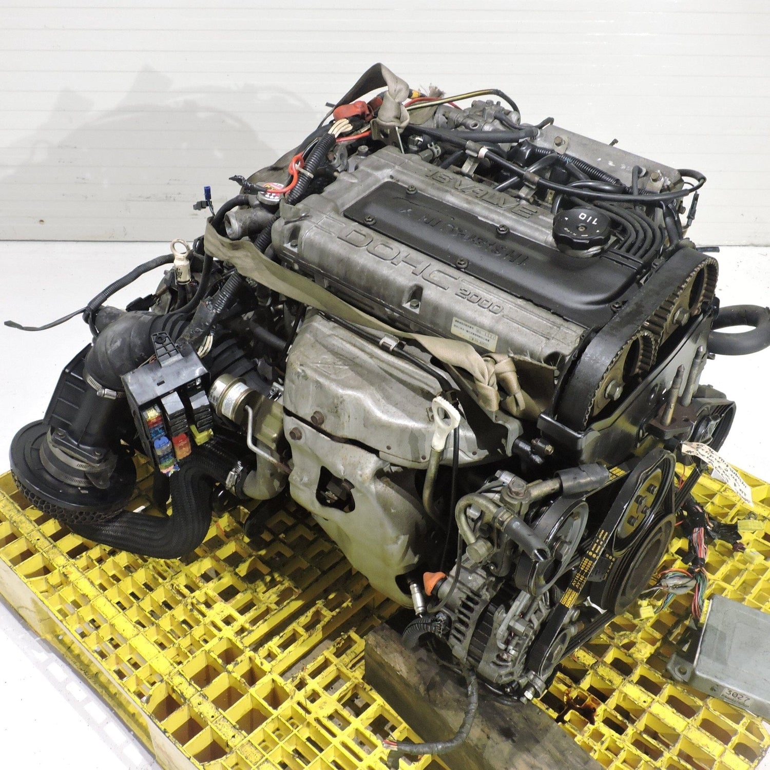 Mitsubishi Eclipse 1995-1996 2.0L Turbo Engine Automatic Transmission Swap - 4G63