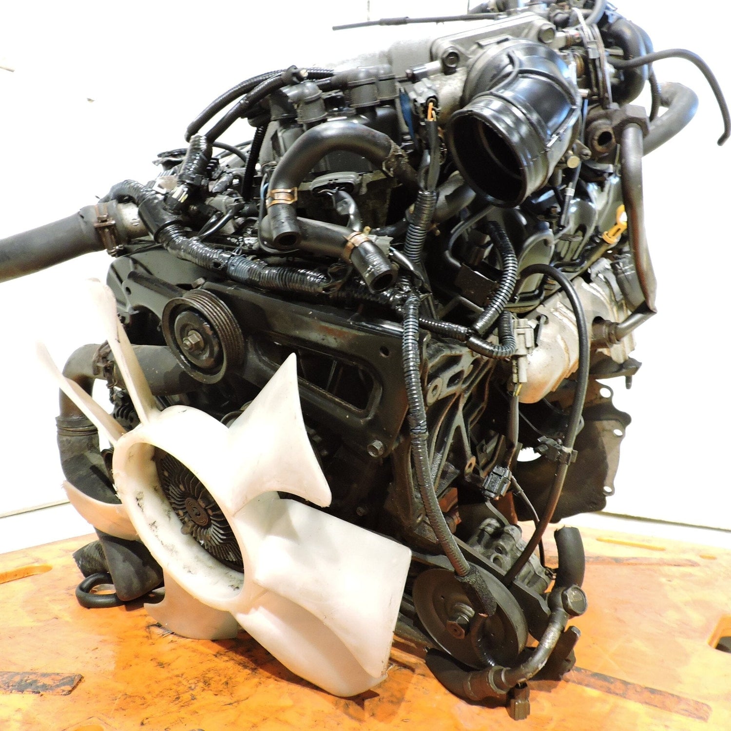 Nissan Frontier 1999 2000 2001 2002 2003 2004 3.3L JDM Engine - VG33E 6 Cylinder