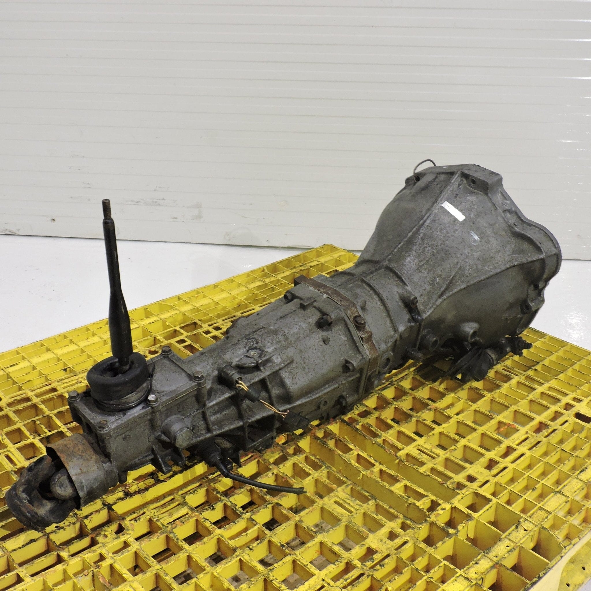 Nissan Skyline Turbo 2.0L JDM Engine Rb20det 5 Speed Manual Transmission