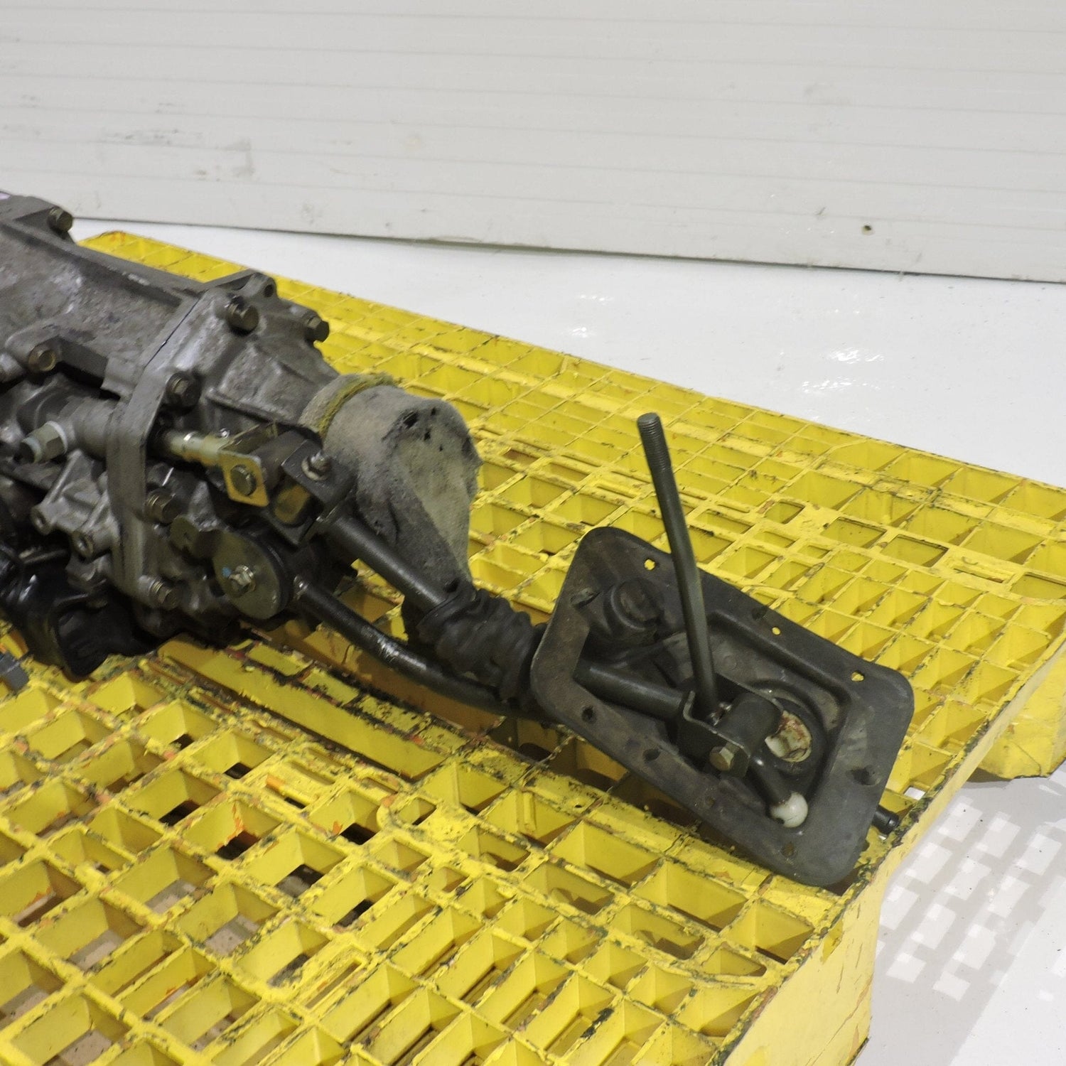 Subaru Turbo 2.0L Non-Avcs JDM 5 Speed Manual Transmission - 4c-Ty754vbbaa