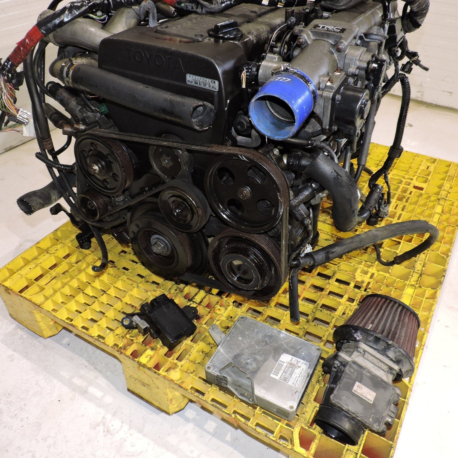 Toyota 1989-1995 2.5L Non Vvt-I Turbo Front Sump JDM Actual Engine 