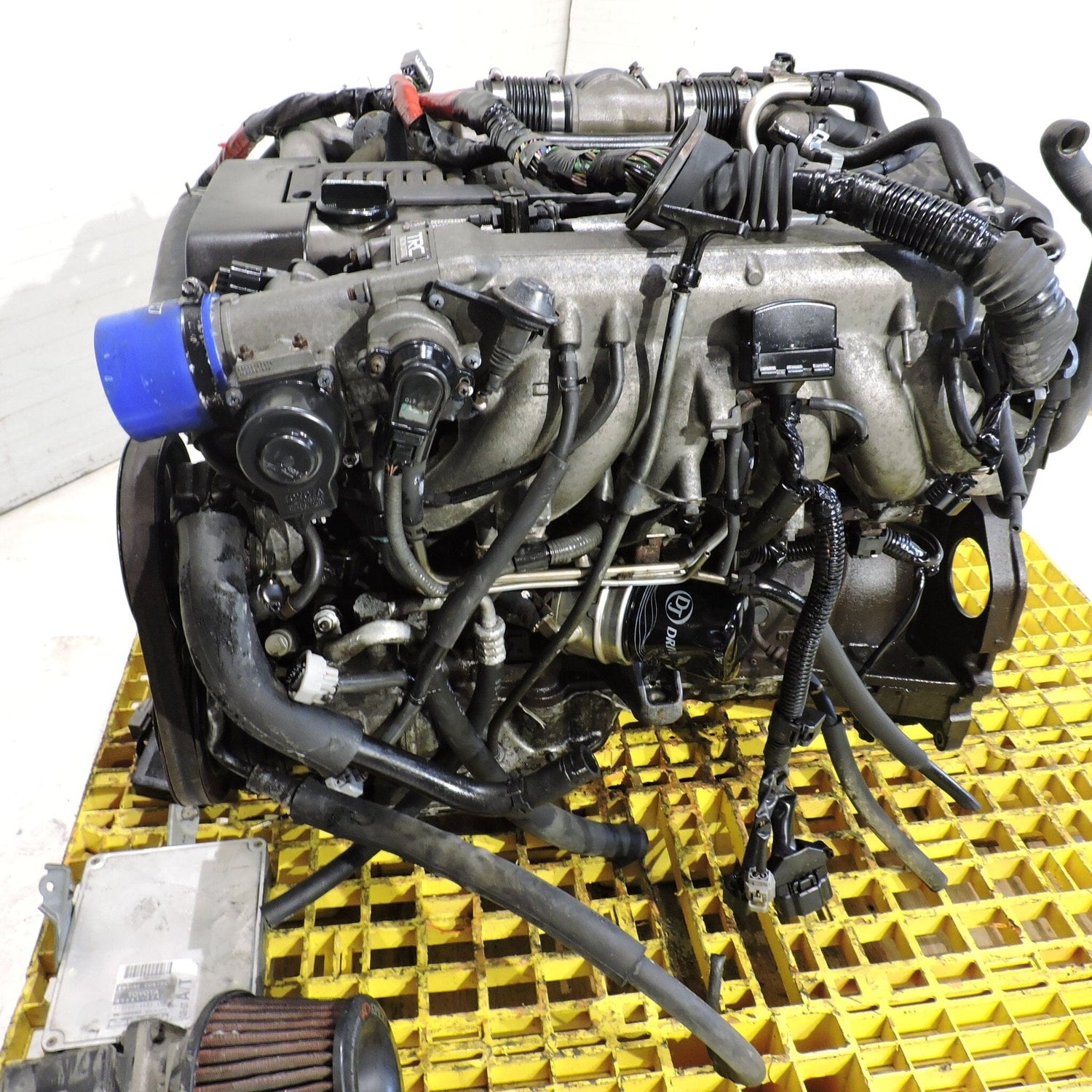 Toyota 1989-1995 2.5L Non Vvt-I Turbo Front Sump JDM Actual Engine 
