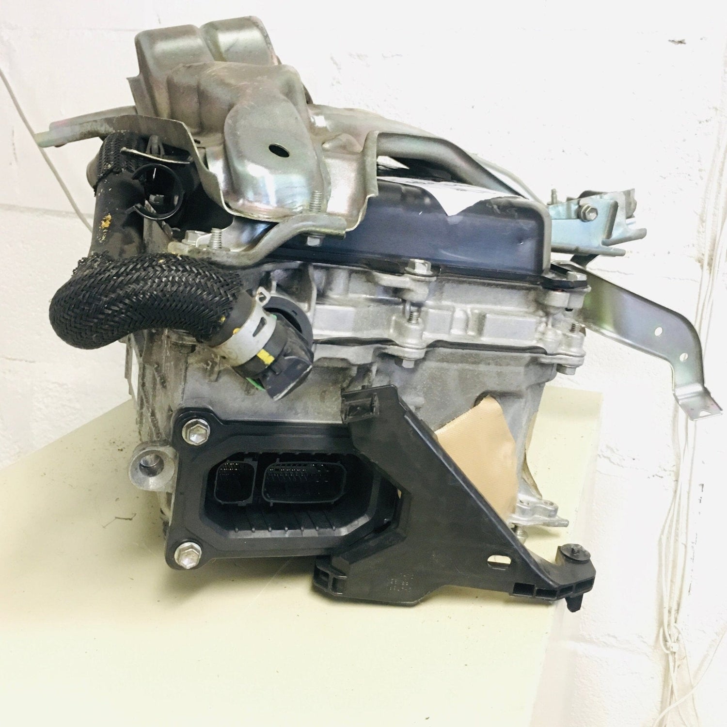 Toyota Prius 2010-2015 1.8L Hybrid Dc Inverter Assembly - 1e 